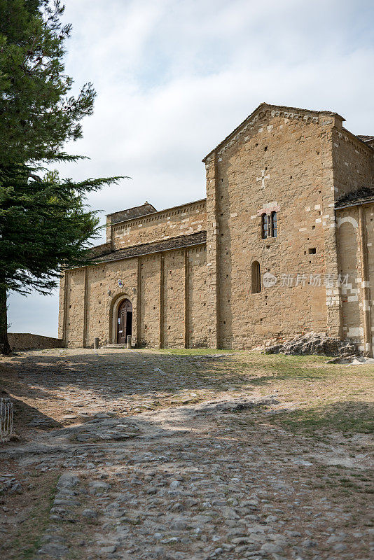 意大利建筑:Cattedrale di San Leone, San Leo